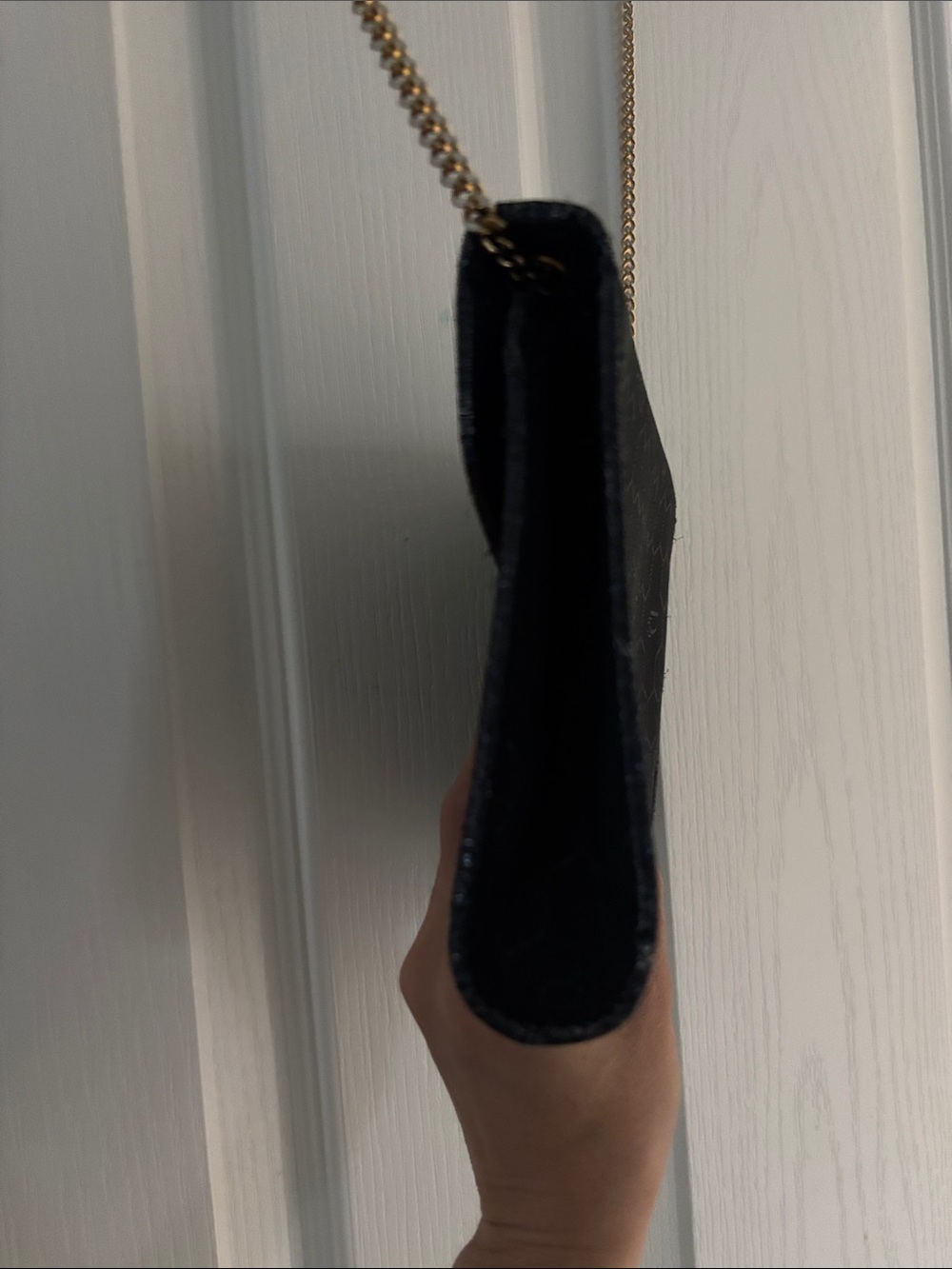 Christian Dior Vintage 30 Montaigne
Chain Cloth Shoulder/Clutch Bag
Honeycomb - Picture 8 of 11